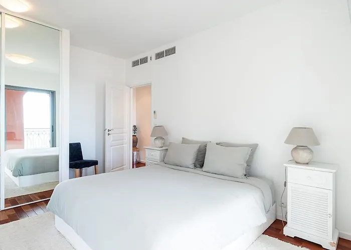 Crm - Sublime With Stunning Sea Views Menton