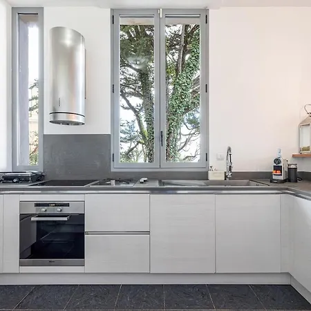 Crm - Sublime With Stunning Sea Views *