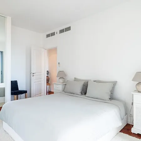 Crm - Sublime With Stunning Sea Views 芒通